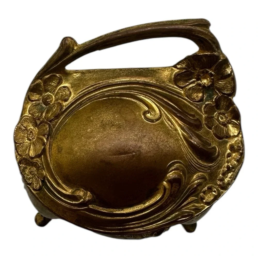 N/A antique gold